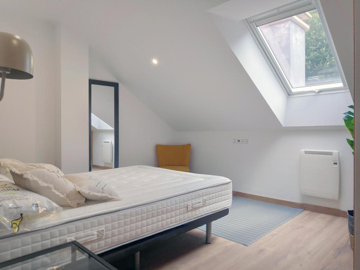 Apartamentos Rey By Como En Casa Σαντιάγο ντε Κομποστέλα Εξωτερικό φωτογραφία