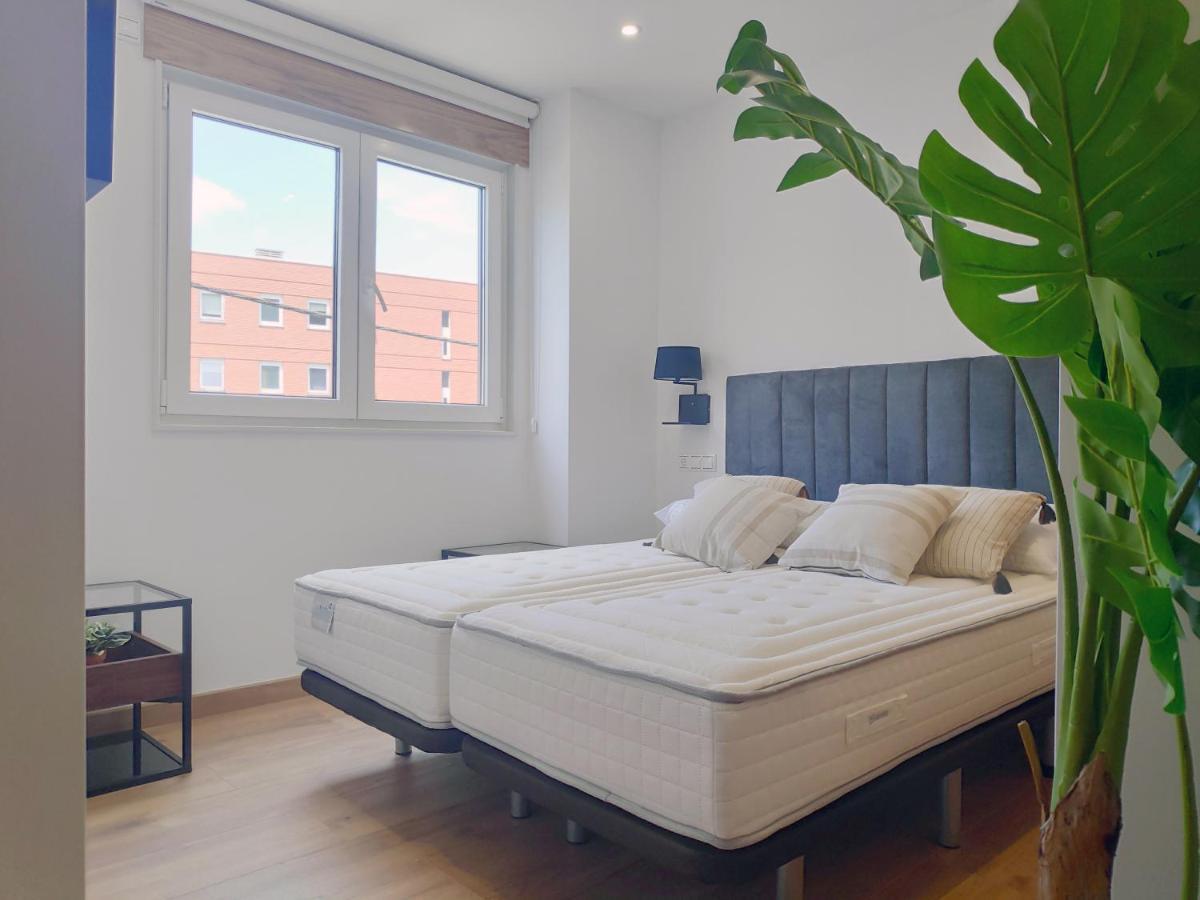 Apartamentos Rey By Como En Casa Σαντιάγο ντε Κομποστέλα Εξωτερικό φωτογραφία