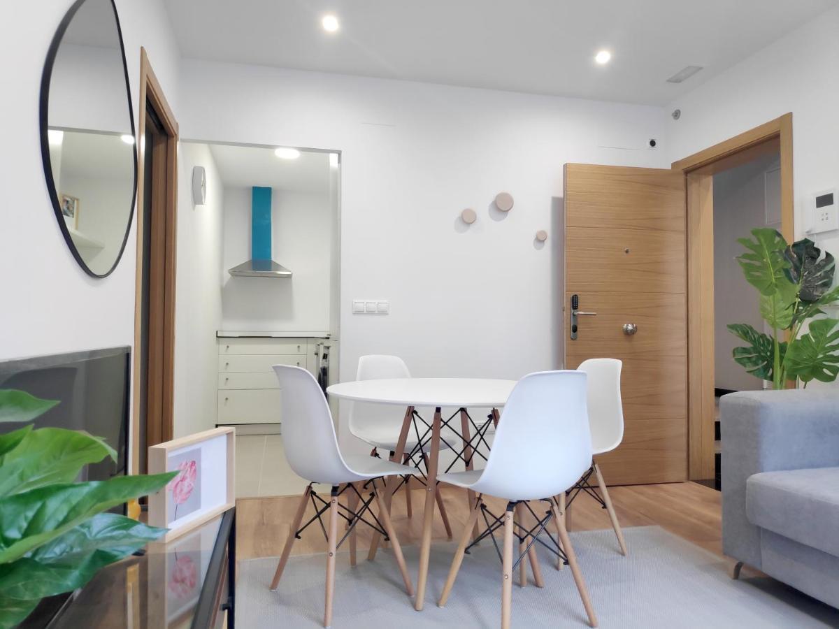 Apartamentos Rey By Como En Casa Σαντιάγο ντε Κομποστέλα Εξωτερικό φωτογραφία